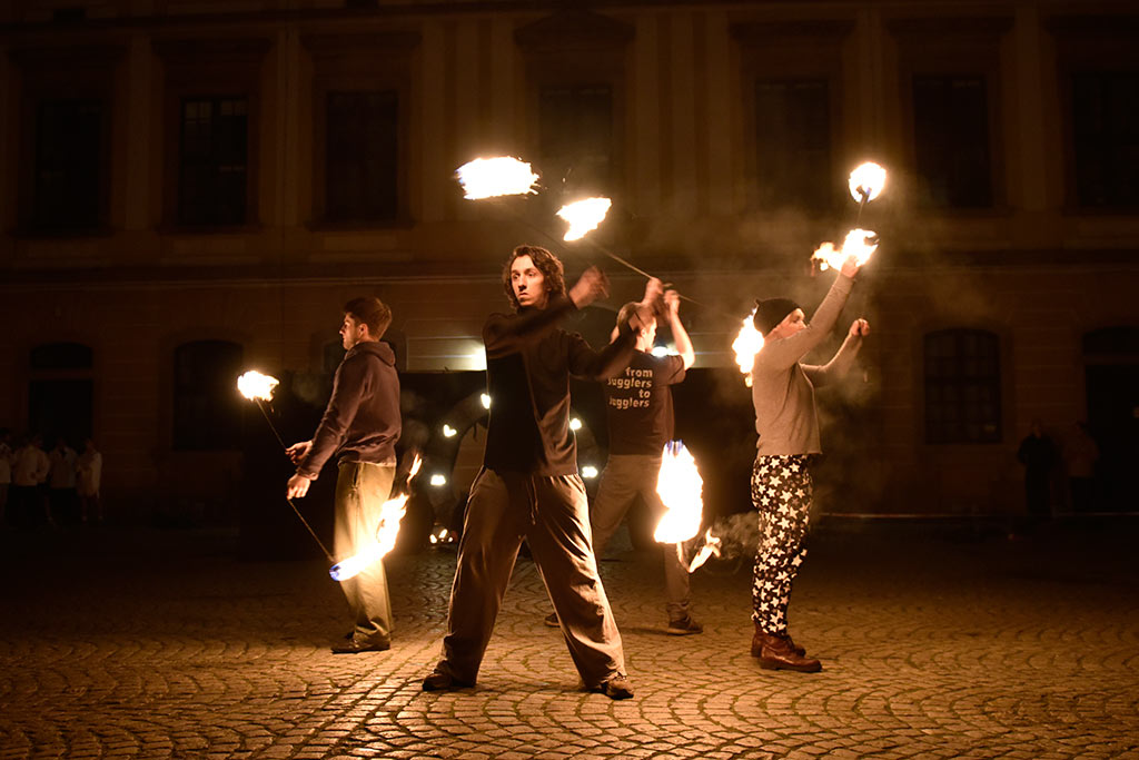 Próba generalna spektaklu „Płonąca Wyspa” Teatru Avatar