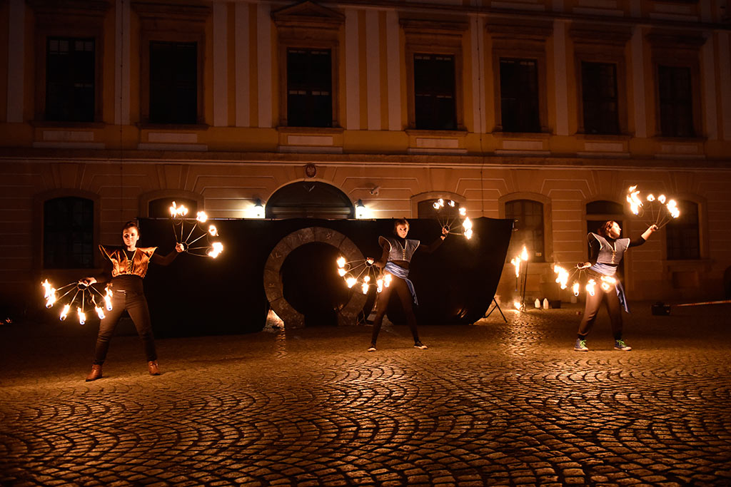Próba generalna spektaklu „Płonąca Wyspa” Teatru Avatar