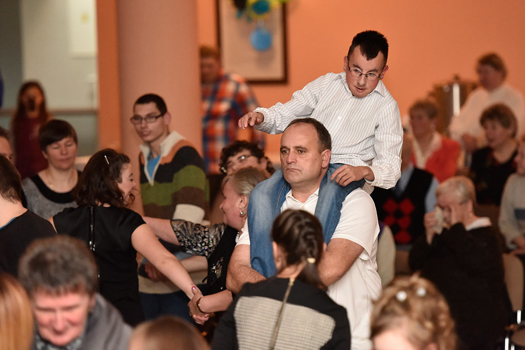 W Centrum Spotkań im. Jana Pawła II bawili się niepełnosprawni