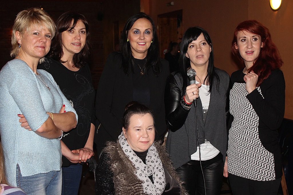 Zaśpiewali w Komecie dla Agnieszki na charytatywnym karaoke