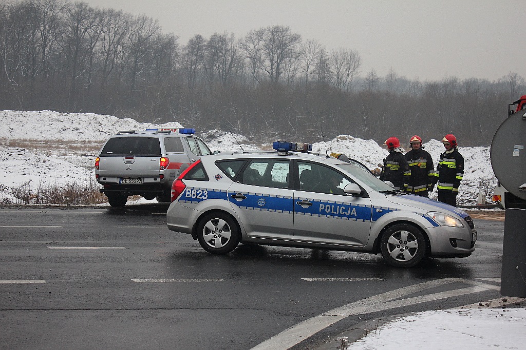 Ranne dwie osoby w wypadku na drodze S3 w Rzeszotarach
