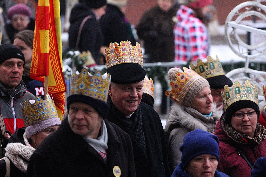 Ponad tysiąc wiernych wzięło udział w Orszaku Trzech Króli