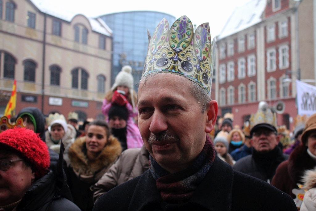 Ponad tysiąc wiernych wzięło udział w Orszaku Trzech Króli