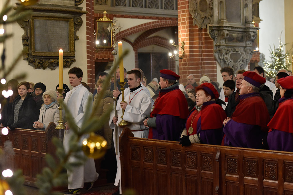 Ponad tysiąc wiernych wzięło udział w Orszaku Trzech Króli