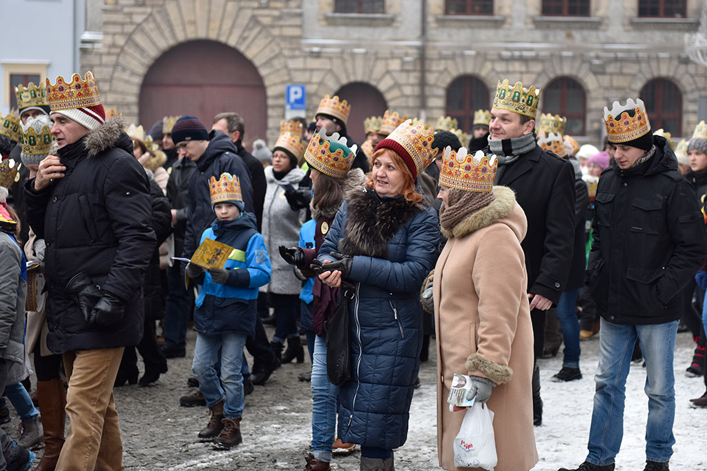 Ponad tysiąc wiernych wzięło udział w Orszaku Trzech Króli