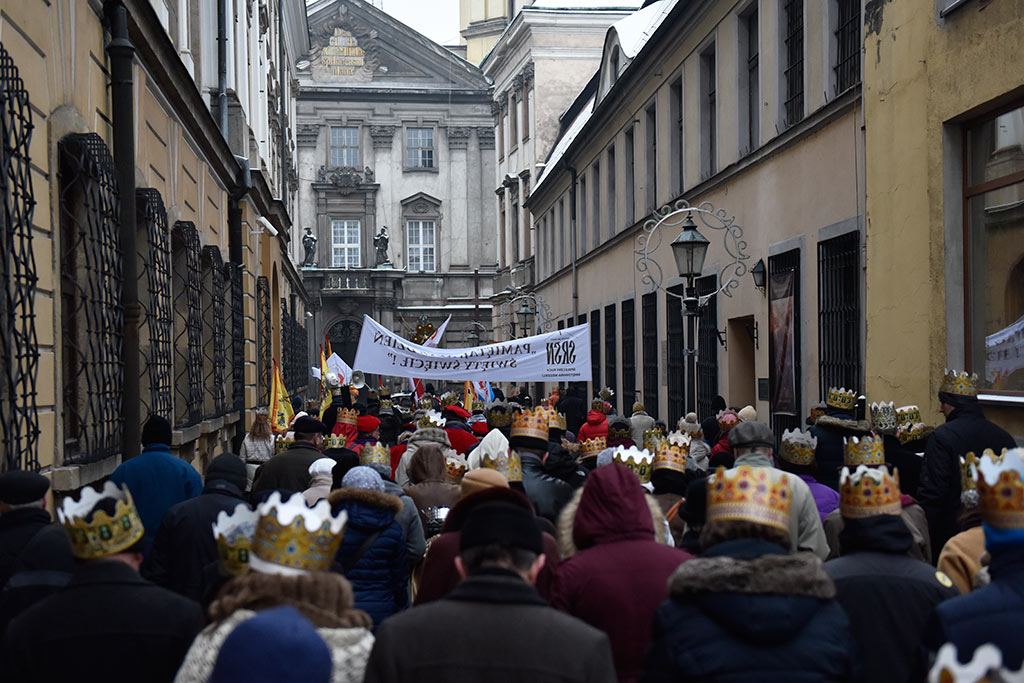 Ponad tysiąc wiernych wzięło udział w Orszaku Trzech Króli