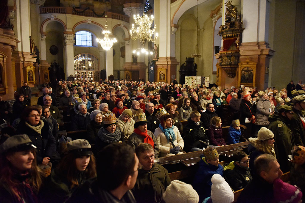 Ponad tysiąc wiernych wzięło udział w Orszaku Trzech Króli