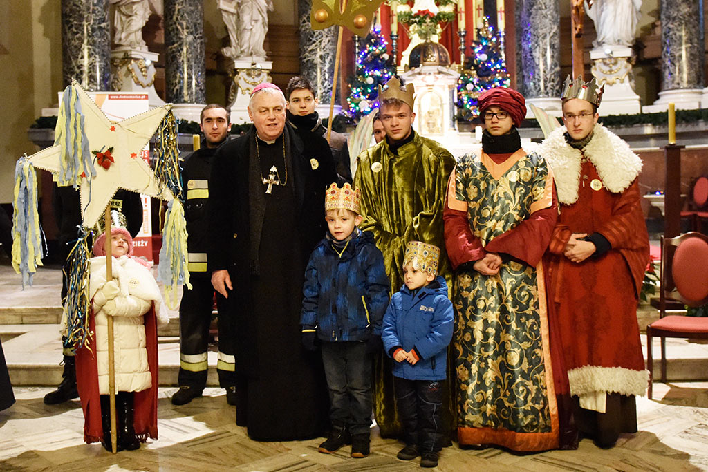 Ponad tysiąc wiernych wzięło udział w Orszaku Trzech Króli