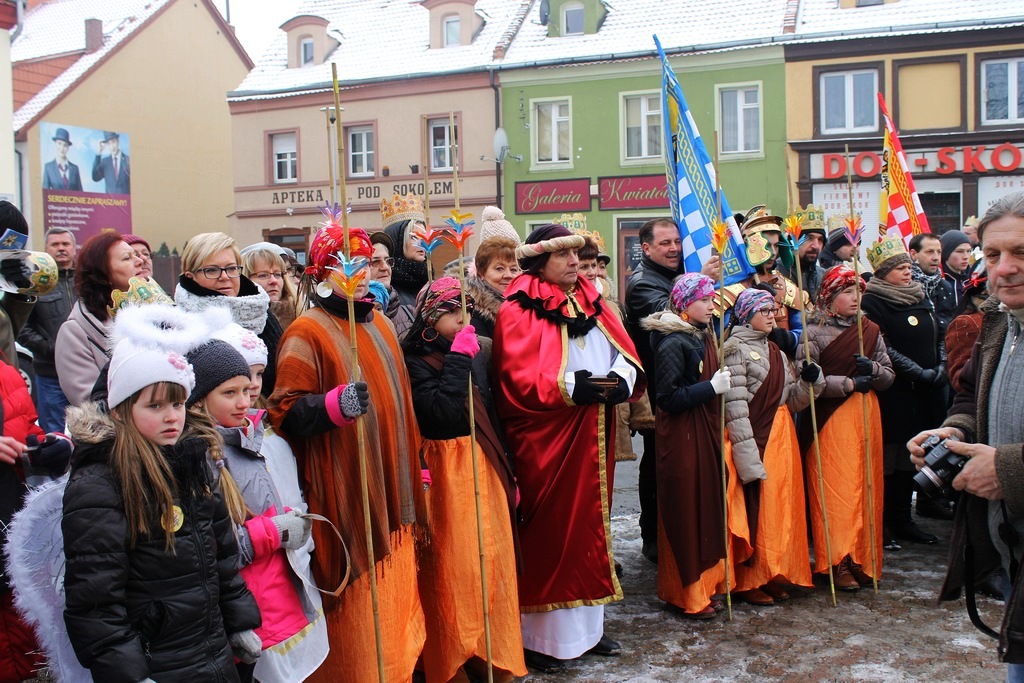 Orszak Trzech Króli przeszedł w środę ulicami Prochowic
