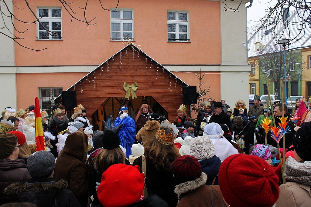 Orszak Trzech Króli przeszedł w środę ulicami Prochowic