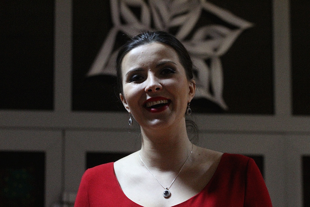 Magdalena Marchewka gościem kolędowego biesiadowania w SP 20