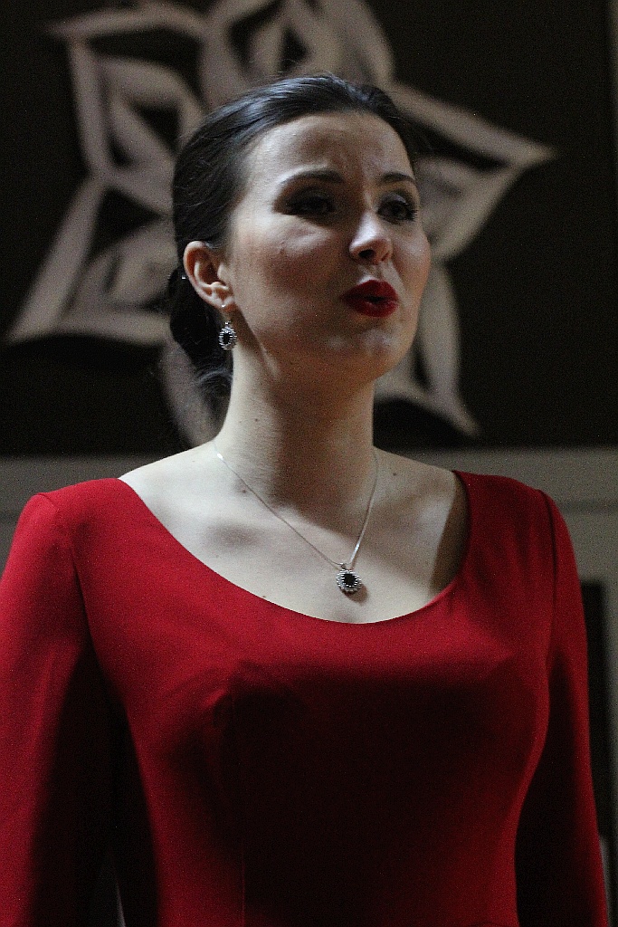 Magdalena Marchewka gościem kolędowego biesiadowania w SP 20