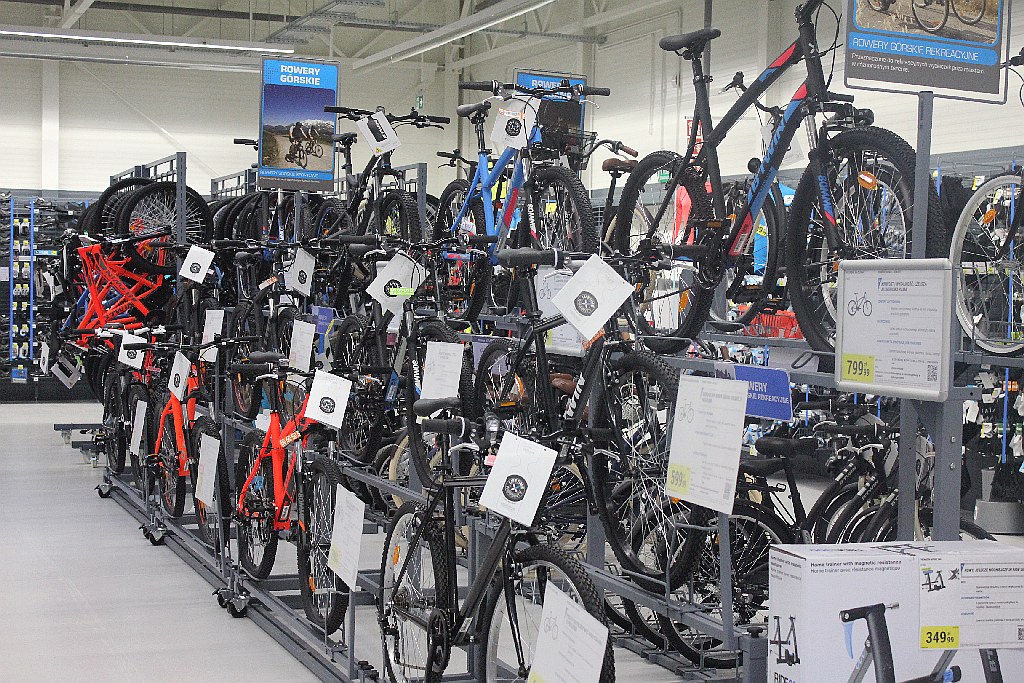 W piątek 8 stycznia Decathlon przeniósł się do nowego obiektu