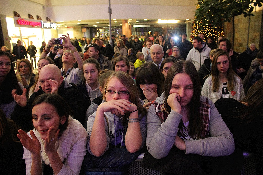 WOŚP:Kminek, Nocne Boogie i WHY na scenie Galerii Piastów