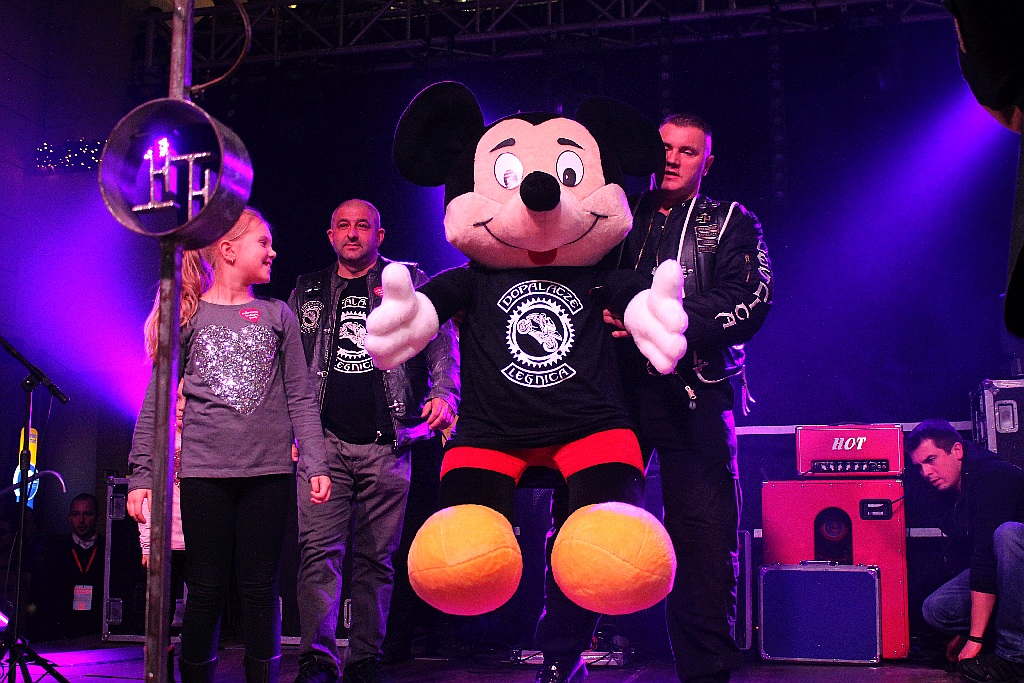 WOŚP:Kminek, Nocne Boogie i WHY na scenie Galerii Piastów