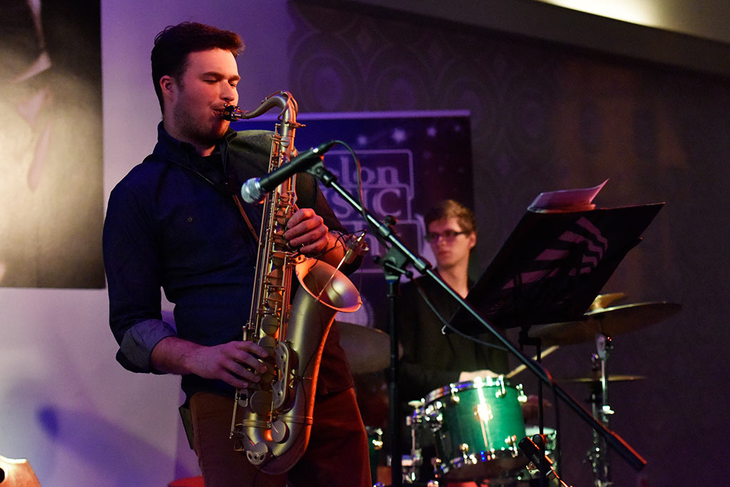 W akademiku PWSZ odbyło się karnawałowe jam session