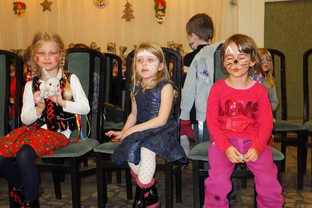 Legnickie przedszkolaki bawiły się na balu karnawałowym