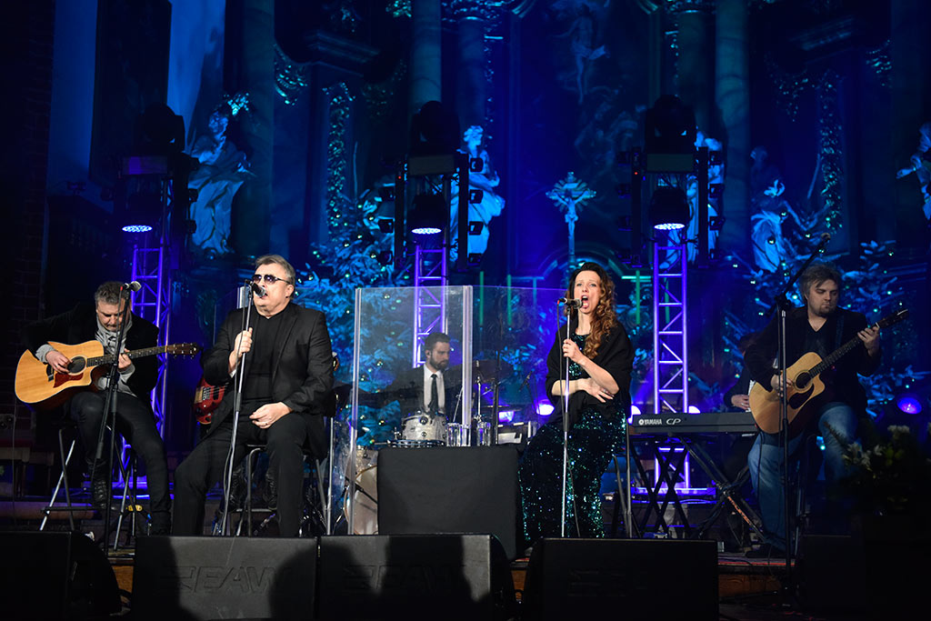 Bracia Cugowscy wraz z ojcem dali wspaniały koncert w Katedrze