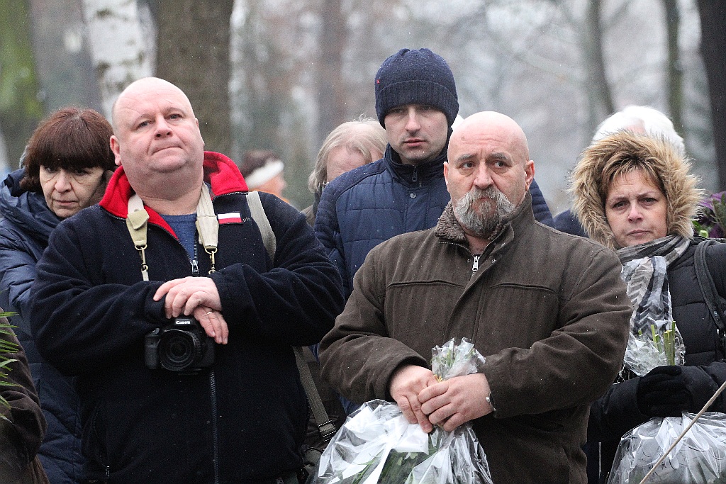 Kilkaset osób przyszło pożegnać redaktora Czesława Pańczuka