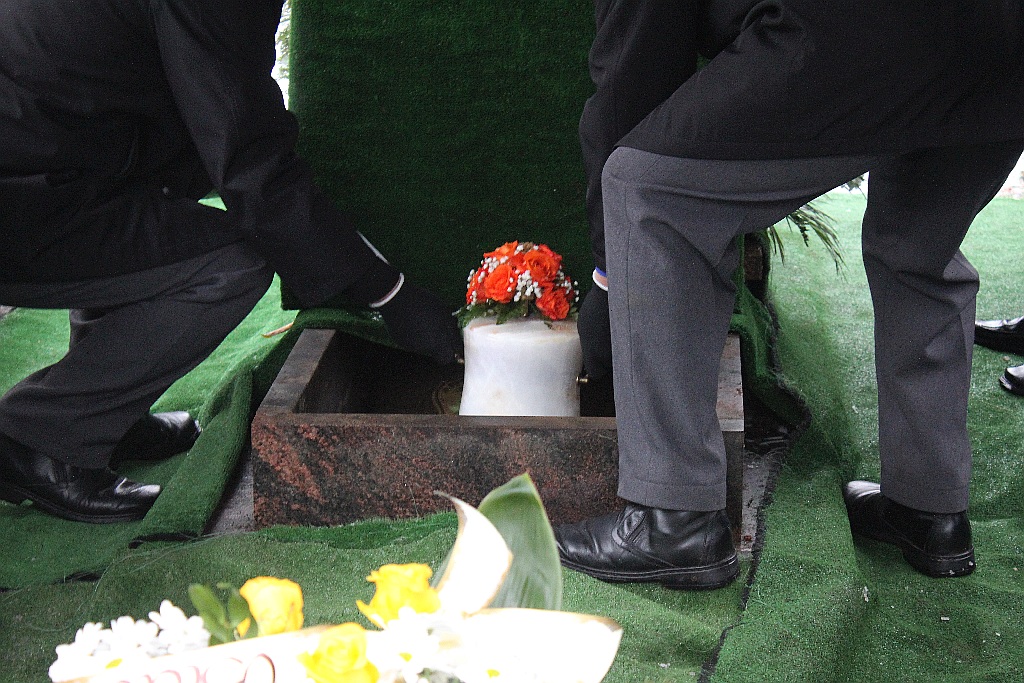 Kilkaset osób przyszło pożegnać redaktora Czesława Pańczuka