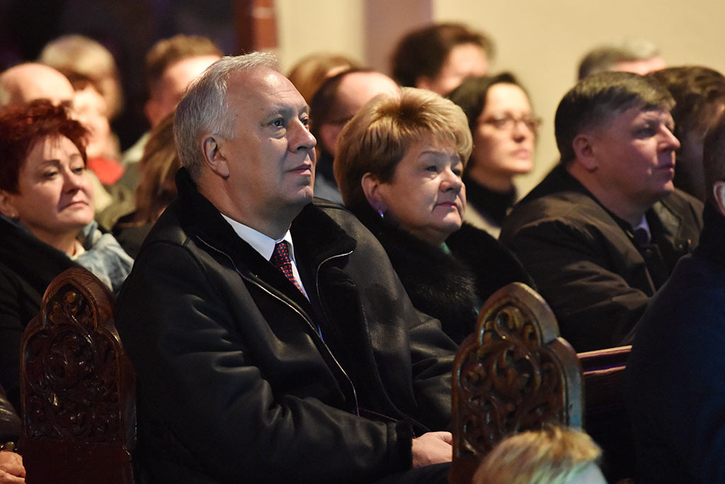 Bracia Cugowscy wraz z ojcem dali wspaniały koncert w Katedrze
