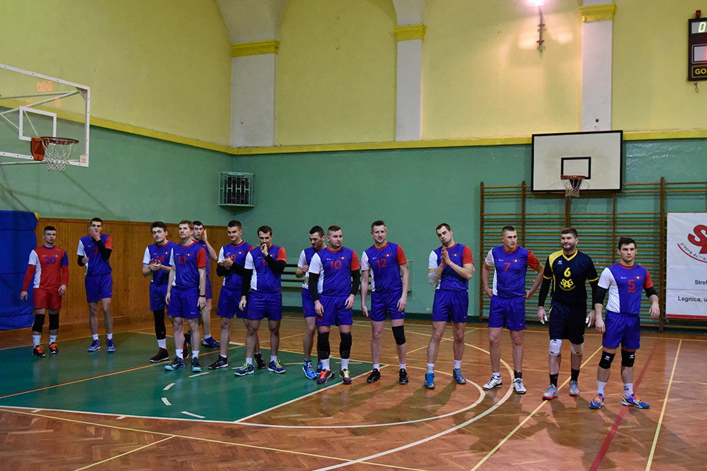 Siatkarze Ikara po zaciętym meczu pokonali Pogoń Góra