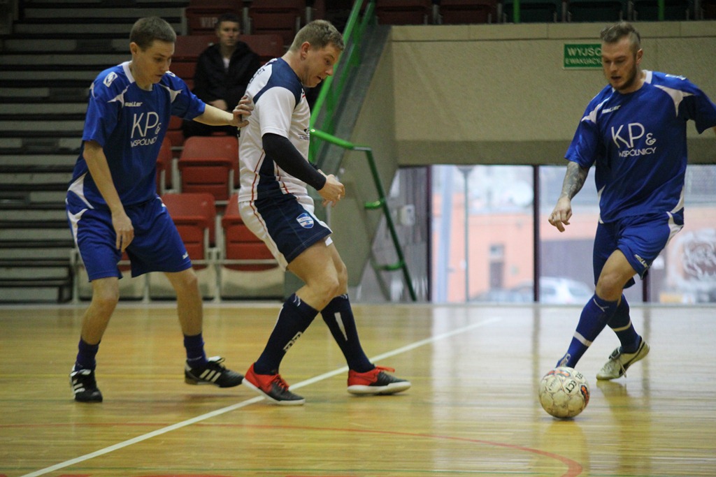 2. LLH. Futbol.legnica.pl nie zwalnia tempa! Piąta wygrana