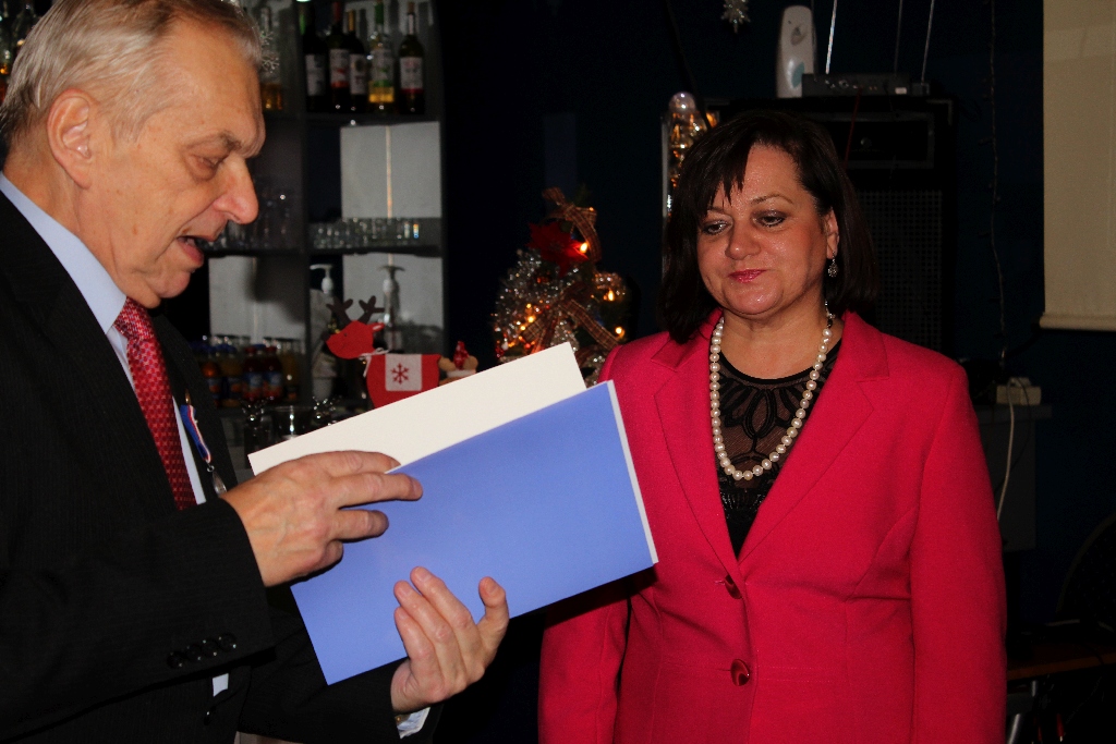 TPD uhonorowało przyjaciół dzieci  medalami i statuetkami
