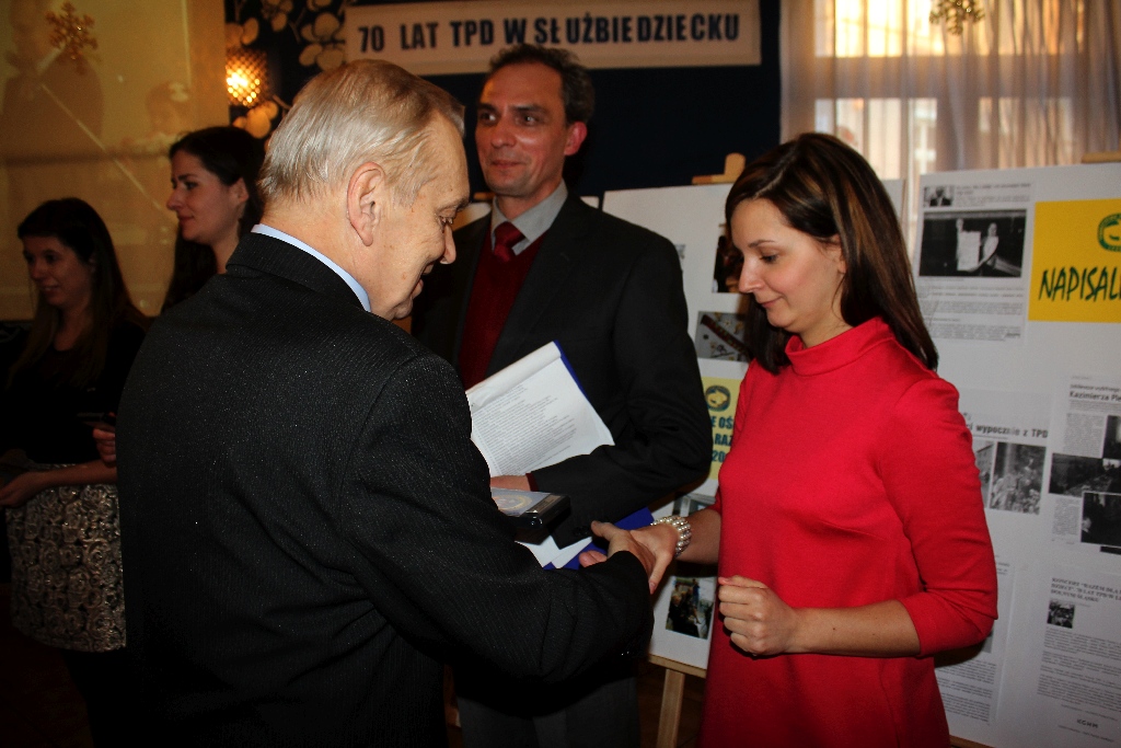 TPD uhonorowało przyjaciół dzieci  medalami i statuetkami