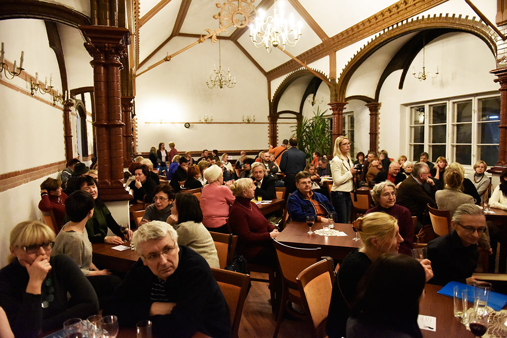 Pełną salę zgromadził koncert kolęd jazzowych w bibliotece