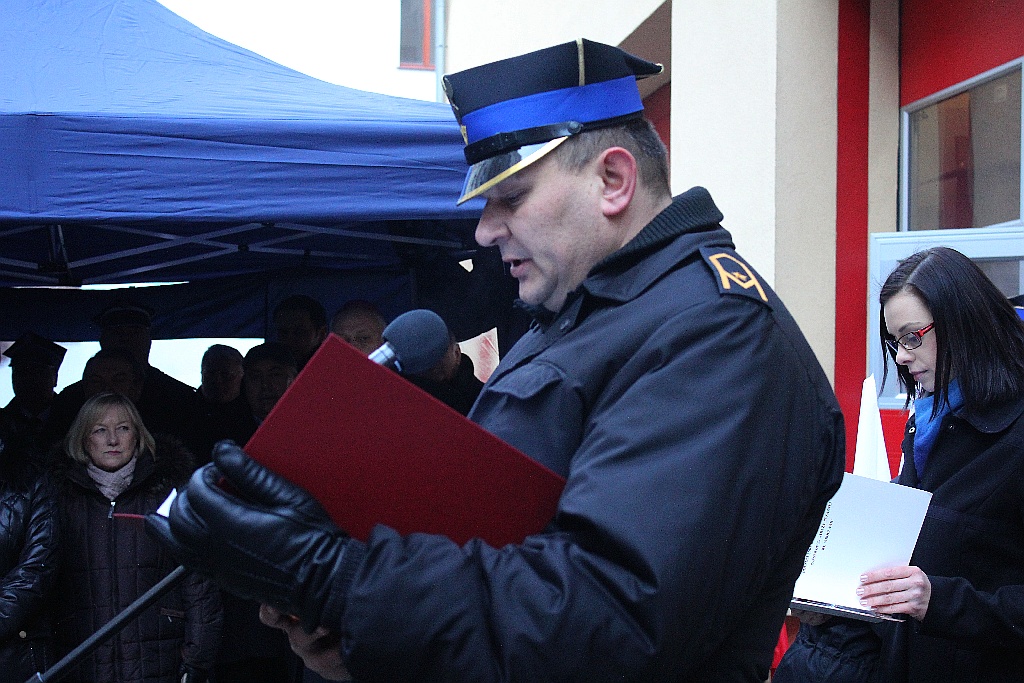 Strażacy pochwalili się zakończoną inwestycją i nowym sprzętem