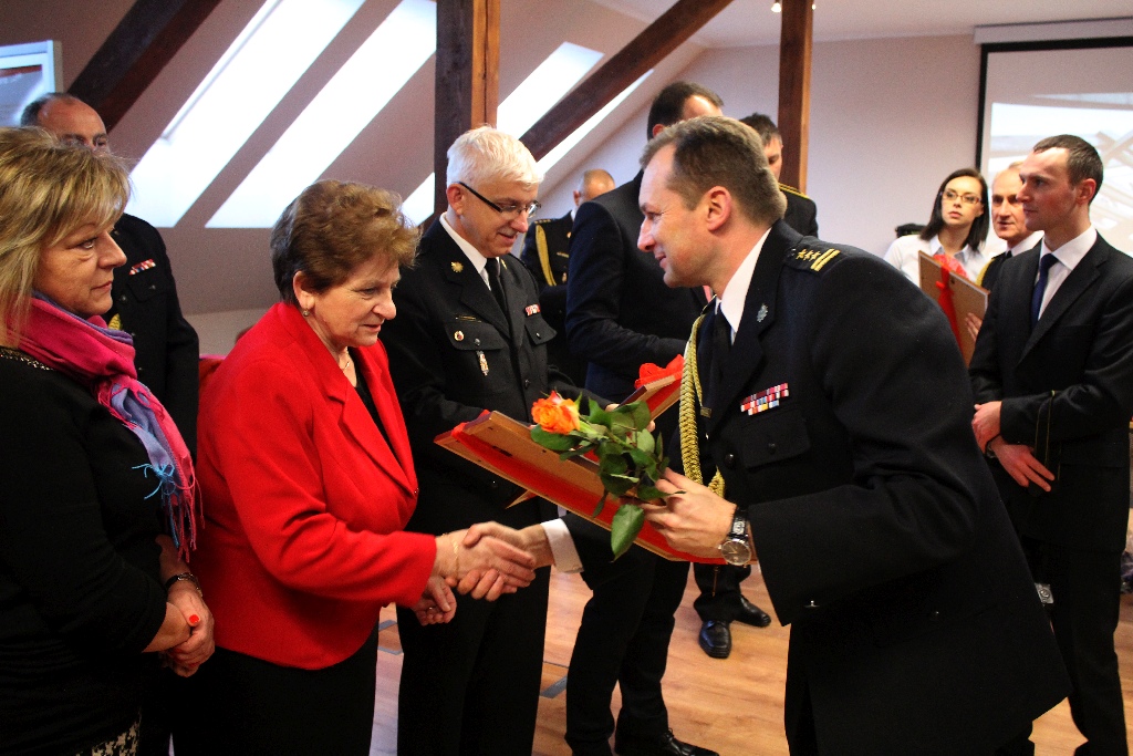 Strażacy pochwalili się zakończoną inwestycją i nowym sprzętem