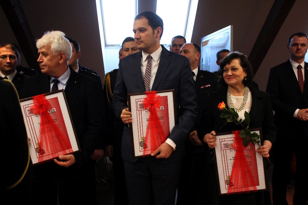 Strażacy pochwalili się zakończoną inwestycją i nowym sprzętem