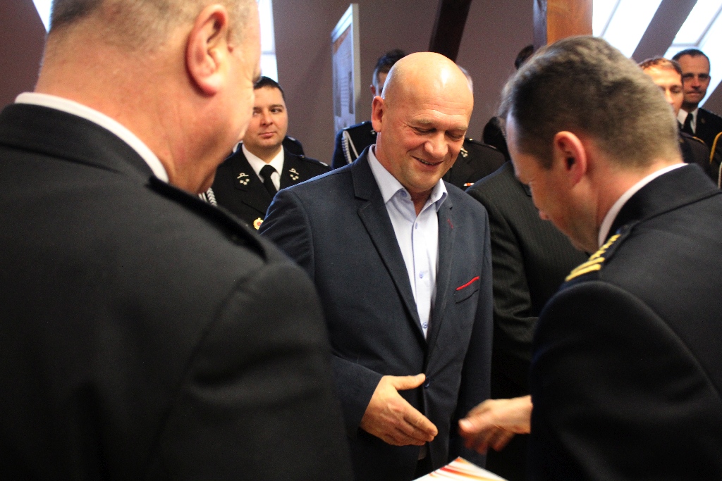 Strażacy pochwalili się zakończoną inwestycją i nowym sprzętem