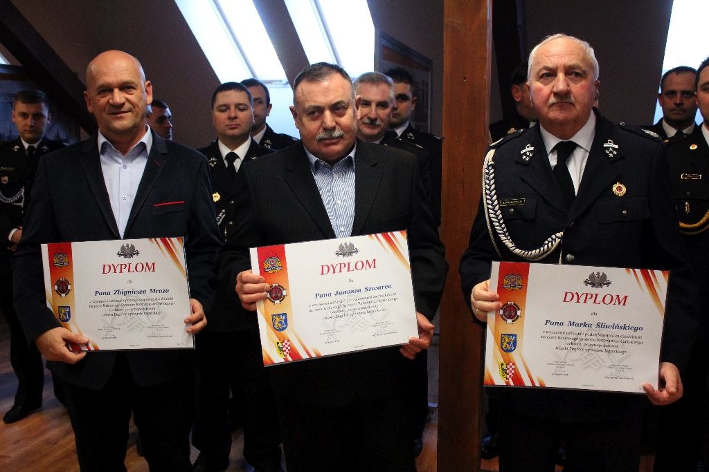 Strażacy pochwalili się zakończoną inwestycją i nowym sprzętem