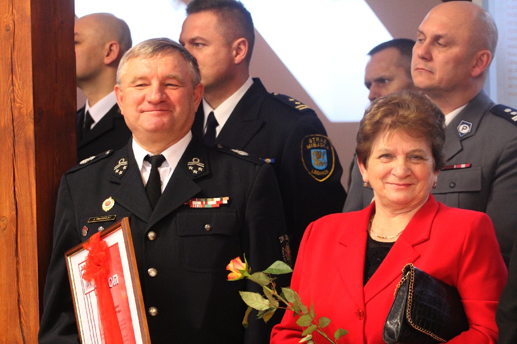 Strażacy pochwalili się zakończoną inwestycją i nowym sprzętem