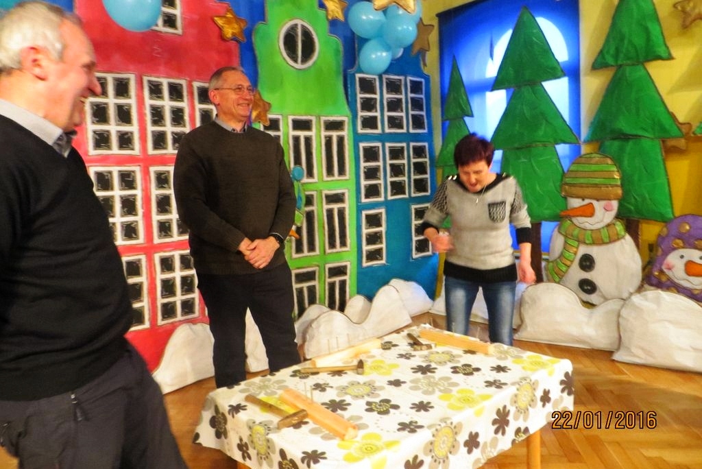 Przedszkolaki przygotowały program dla babć i dziadków