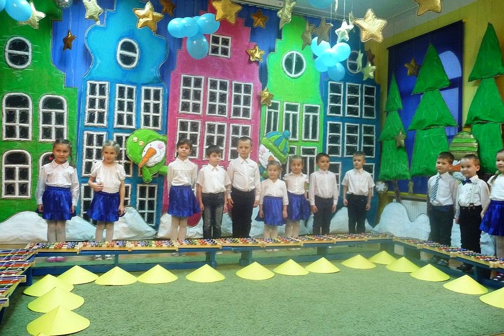 Przedszkolaki przygotowały program dla babć i dziadków