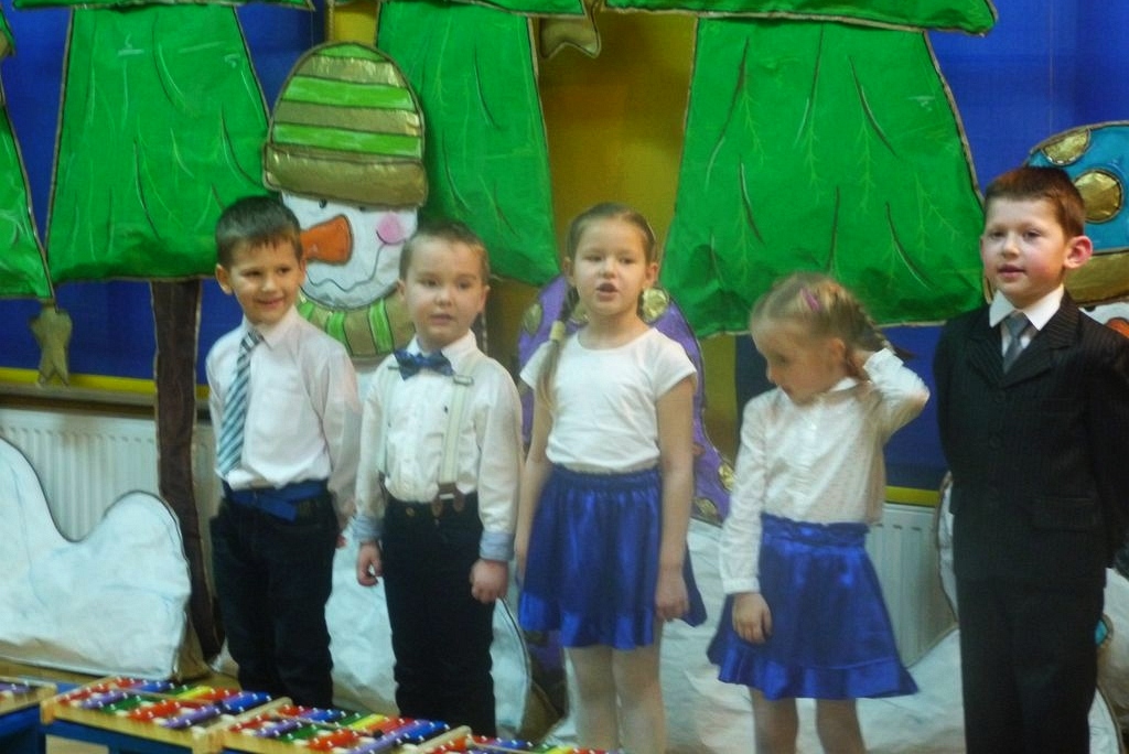 Przedszkolaki przygotowały program dla babć i dziadków