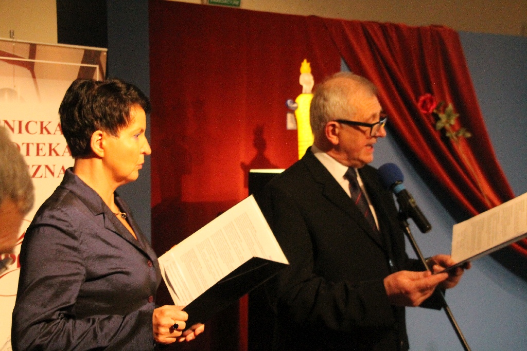 Marcin Makuch odebrał statuetkę za Legnicką Książkę Roku 2015