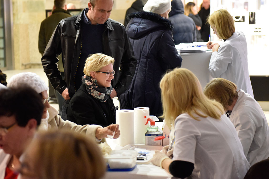 Tadeusz Drozda wystąpił dla seniorów w Galerii Piastów
