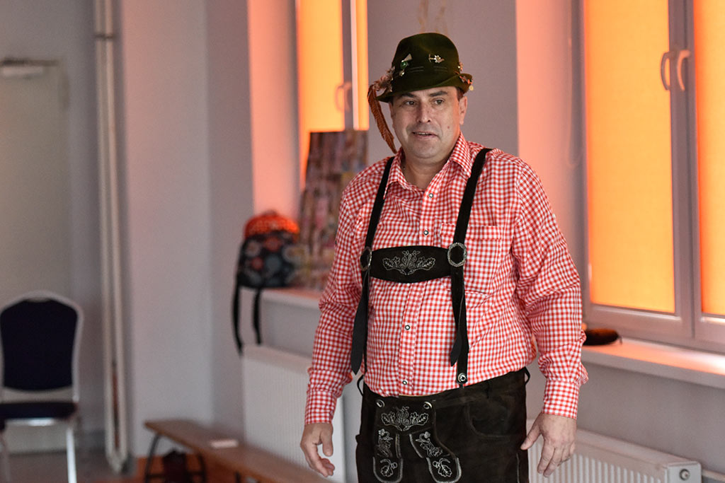Charytatywny bal przebierańców na rzecz Dawida Pucza