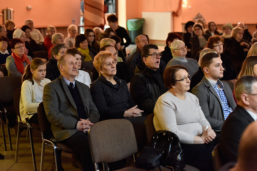 Noworoczny koncert Sursum Corda w Centrum Spotkań JP2