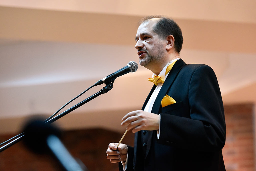 Noworoczny koncert Sursum Corda w Centrum Spotkań JP2