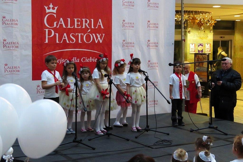 Legnickie przedszkolaki zaprezentowały się w Galerii Piastów