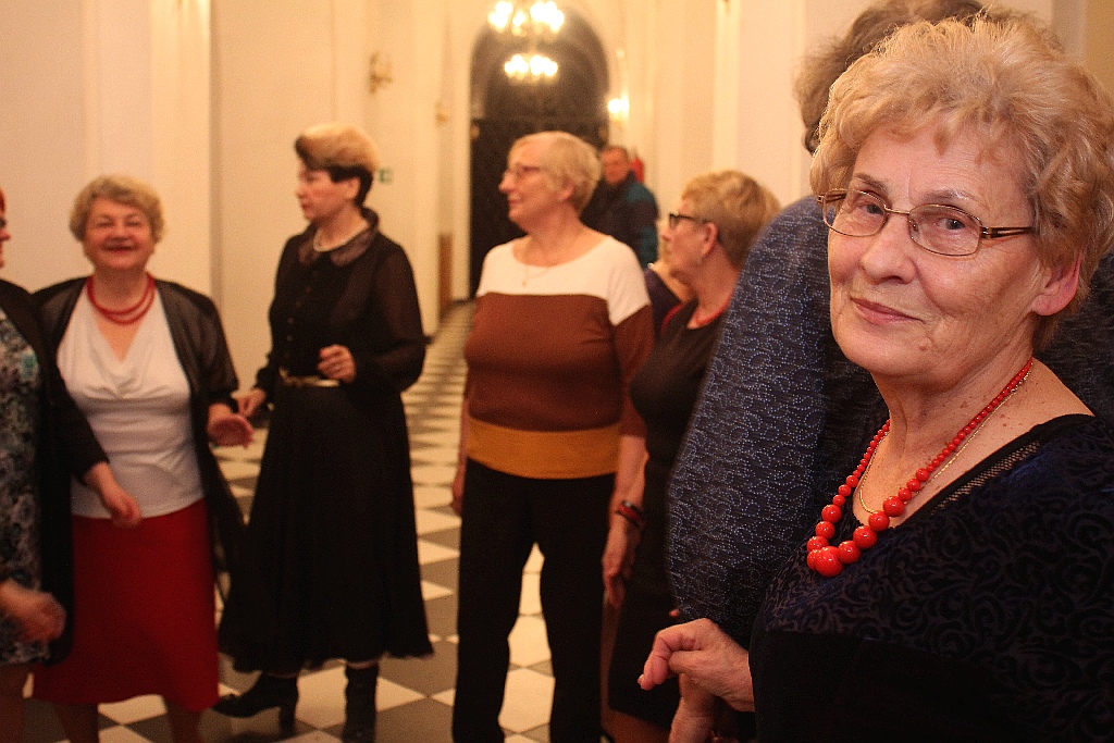 Legnickie Centrum Seniora zorganizowało  „Zapustny wtorek”
