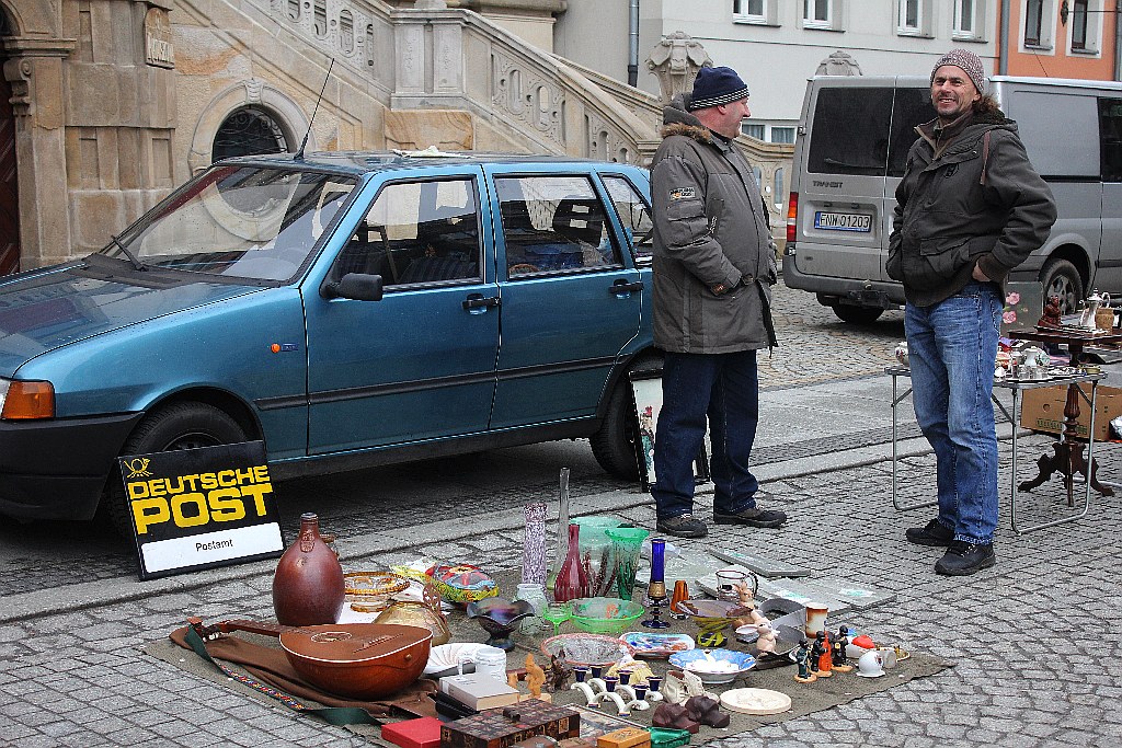 Jarmark Staroci w Rynku wciąż cieszy się uznaniem legniczan
