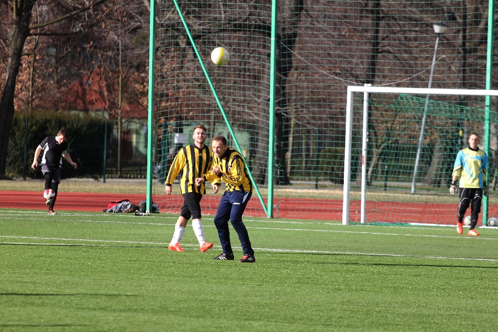 Sparing:  Iskra Kochlice  pokonała  Mewę Kunice 5:2