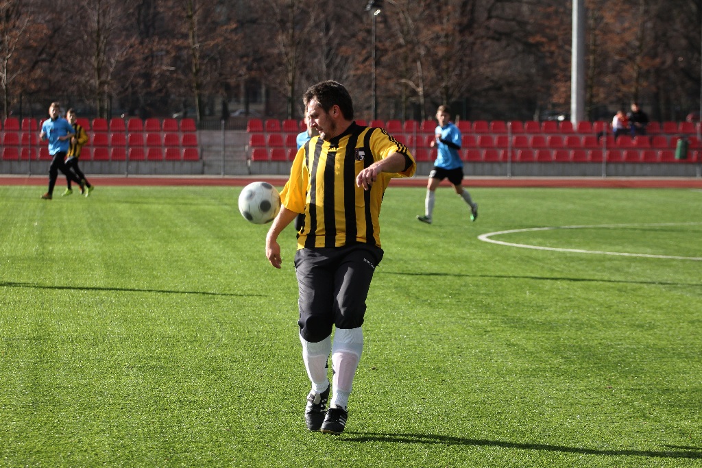Sparing:  Iskra Kochlice  pokonała  Mewę Kunice 5:2