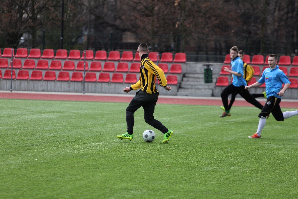 Sparing:  Iskra Kochlice  pokonała  Mewę Kunice 5:2